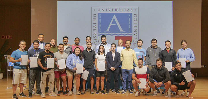 Des étudiants du Master en Performance sportive d’UNEATLANTICO reçoivent leur diplôme à la fin de la phase en présentiel