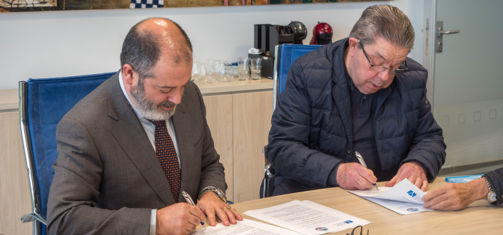 UNEATLANTICO signe un accord de collaboration avec le musée du cyclisme de la Revuelta de Santiago