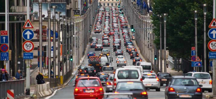 Un chercheur d’UNEATLANTICO propose une solution prometteuse pour gérer le trafic automobile