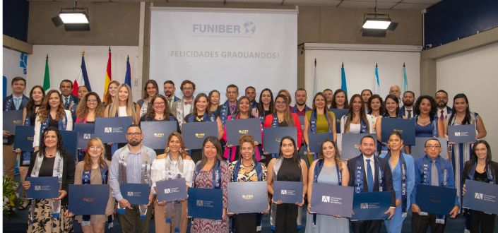 UNEATLANTICO organise une cérémonie de remise des diplômes au Costa Rica