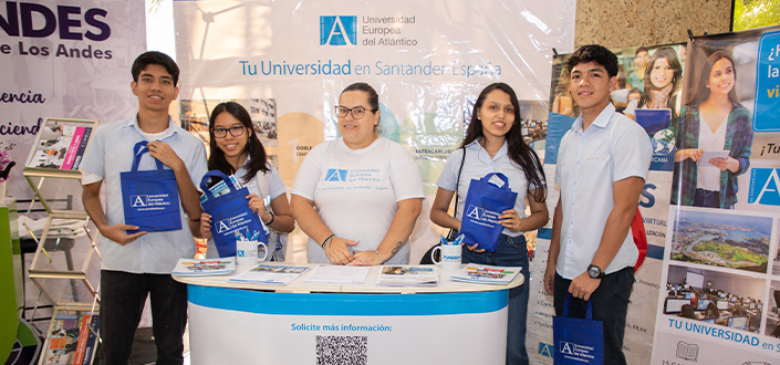 UNEATLANTICO et FUNIBER participent à l’Expo Edu 2025 en Bolivie