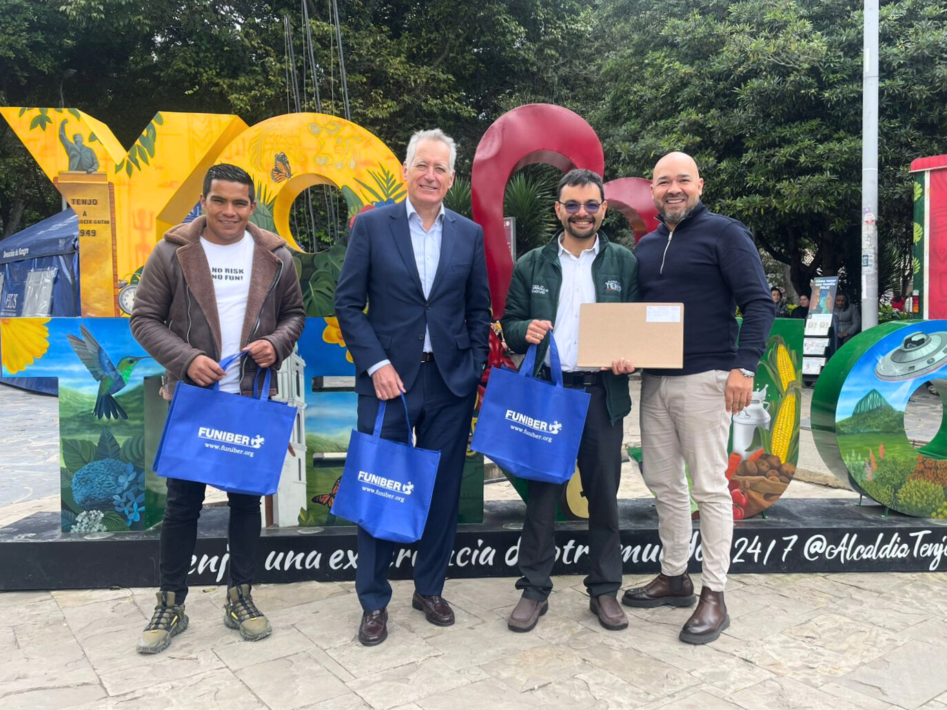 FIDBAN consolide sa présence en Colombie en encourageant l’innovation, l’éducation et l’entrepreneuriat international, avec le soutien de l’UNEATLANTICO
