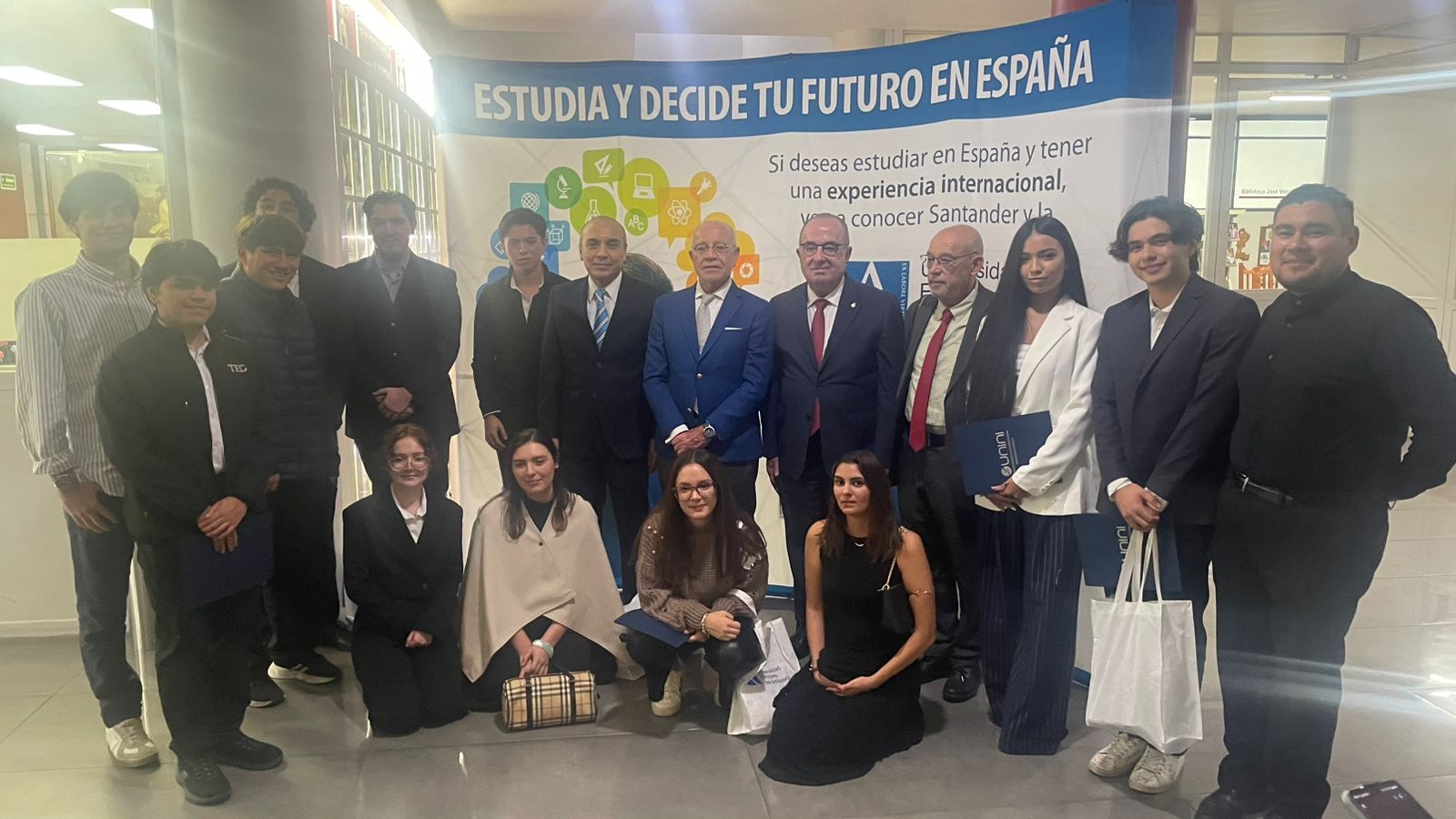 UNEATLANTICO célèbre le départ des nouveaux étudiants mexicains