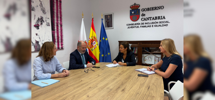 Rubén Calderón, recteur de l’UNEATLANTICO, rencontre le ministère régional de l’Inclusion sociale