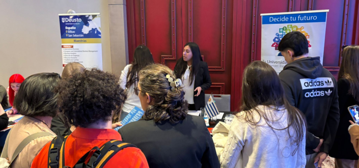 UNEATLANTICO et FUNIBER Uruguay présentent leur offre académique à la FIEP 2025