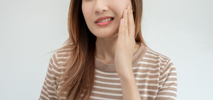 Le Dr. Maurizio Battino participe à une étude en collaboration avec UNEATLANTICO et FUNIBER qui propose une thérapie personnalisée pour traiter le stress oxydatif dans la parodontite