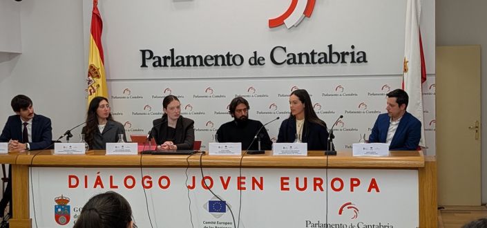 Des étudiantes de l&rsquo;UNEATLANTICO participent au Dialogue des jeunes Europe 2026