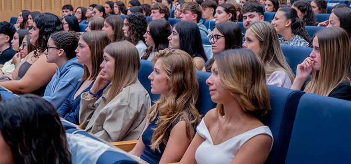 UNEATLANTICO souhaite la bienvenue à l&rsquo;occasion de la rentrée universitaire 2026-2027 et présente les services et opportunités offerts par le campus